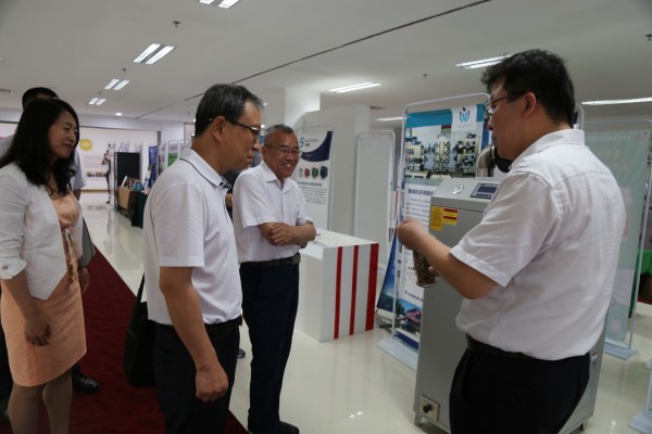 內蒙古股權交易中心、赤峰市金融工作局一行到訪齊魯股權交易中心