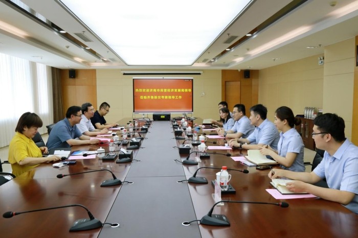 濟南市民營經濟發展局一行來公司座談交流